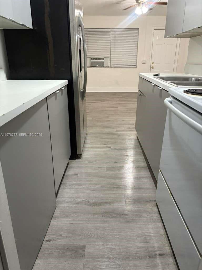 Listing photo 3 for 1715 NW 8th Ct Unit#1, Fort Lauderdale, FL, 33311