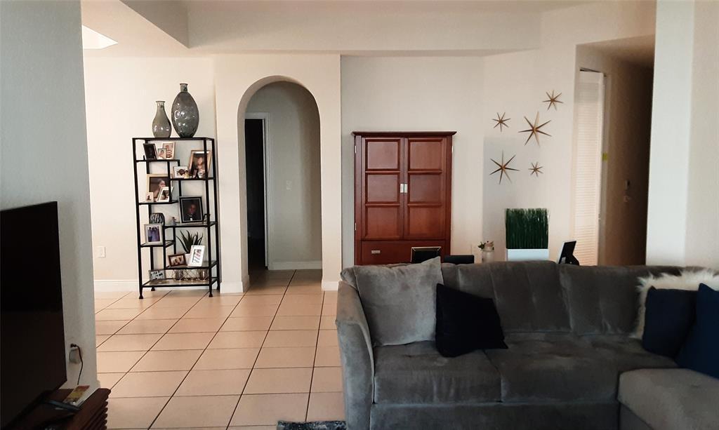 Listing photo 6 for 7861 E Exeter Blvd Unit#102, Fort Lauderdale, FL, 33321