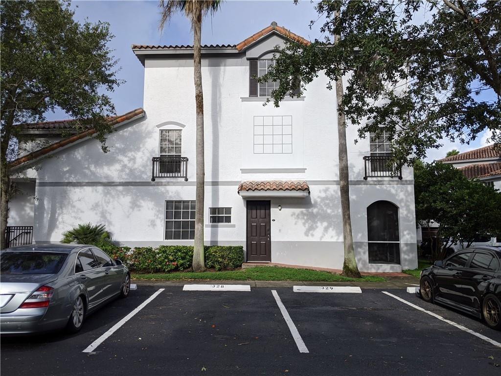 Listing photo 2 for 761 SW 148th Avenue Unit#915, Davie, FL, 33325