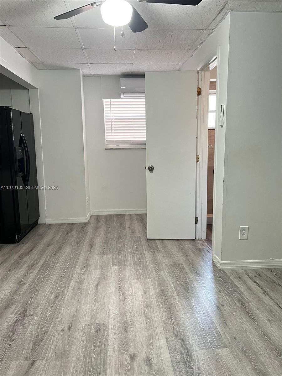 Listing photo 2 for 9731 NW 24th St Unit#Front Unit, Sunrise, FL, 33322