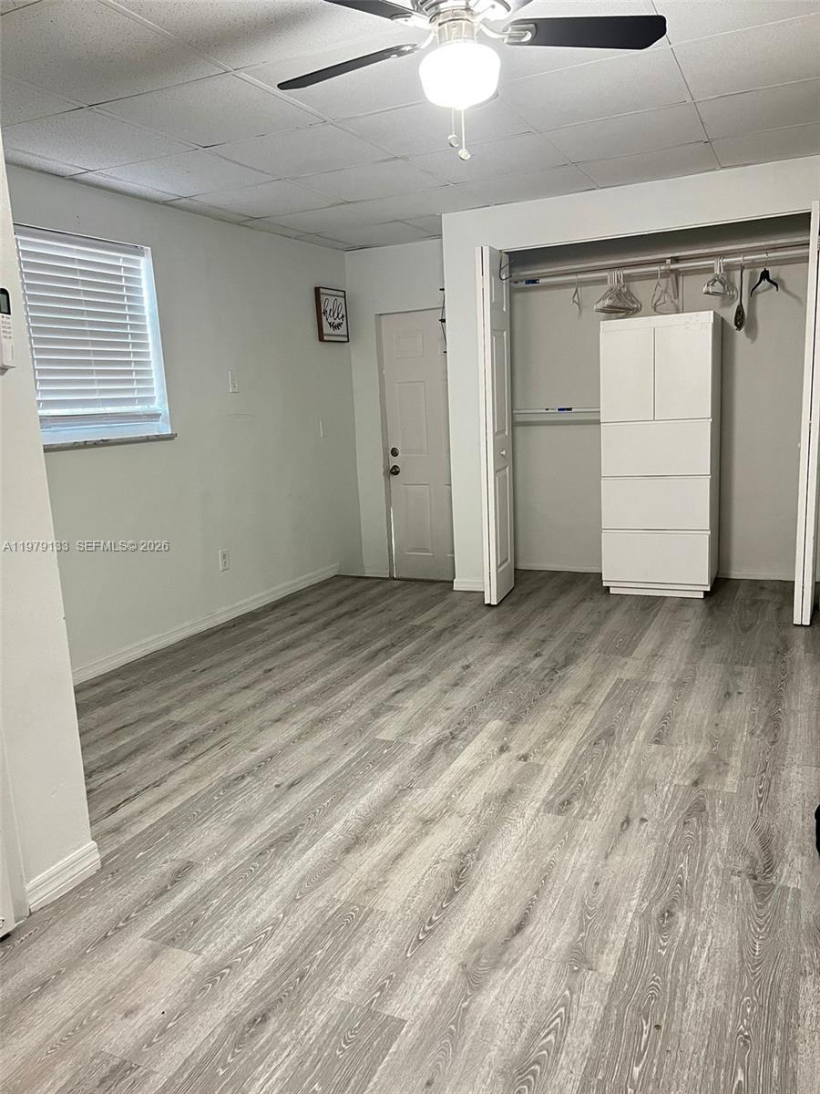 Listing photo 4 for 9731 NW 24th St Unit#Front Unit, Sunrise, FL, 33322