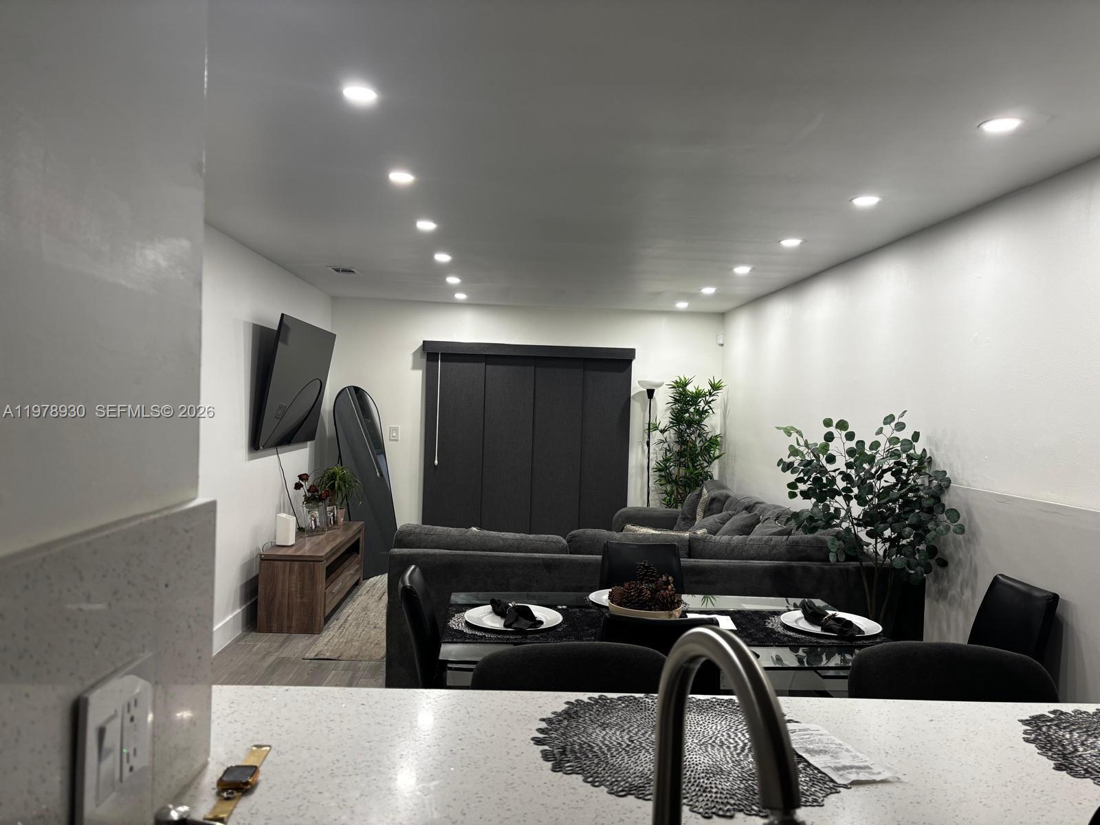 Rental in Sunrise, FL
