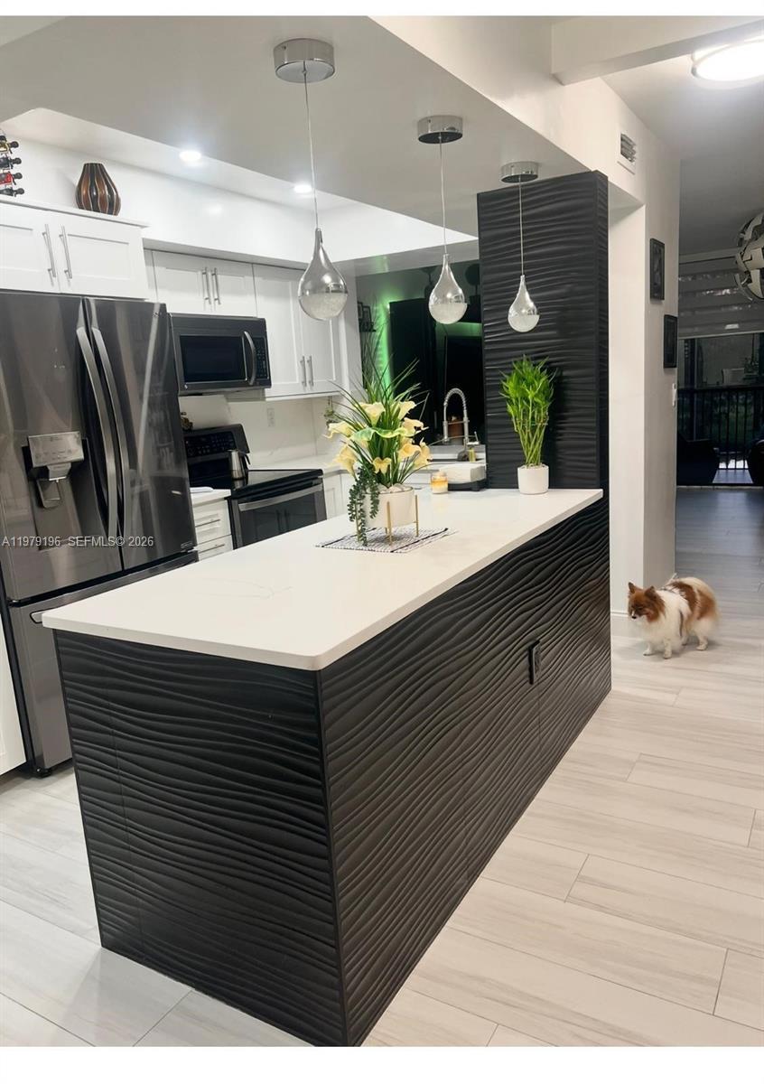 Rental in Davie, FL
