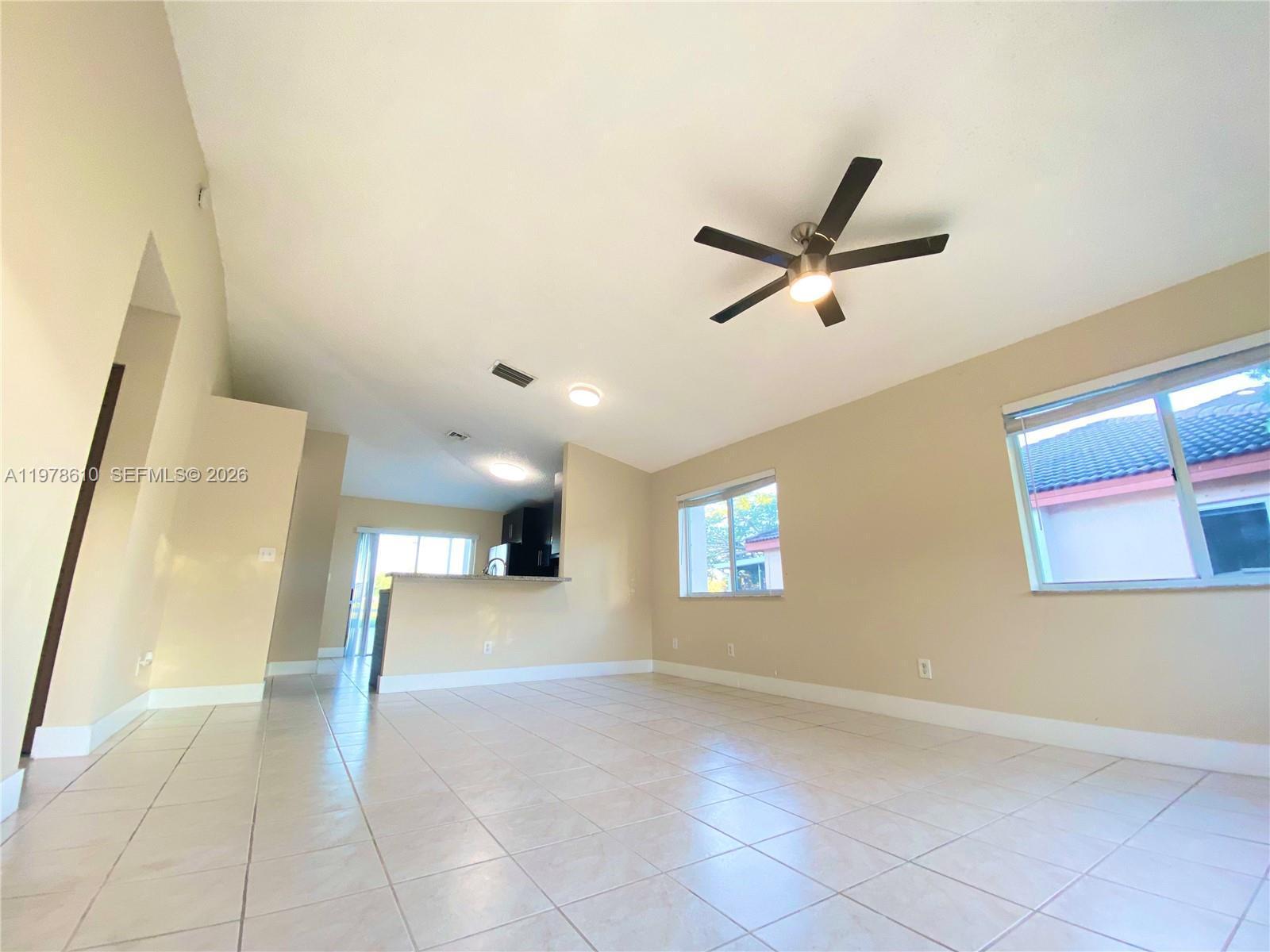 Rental in Pembroke Pines, FL