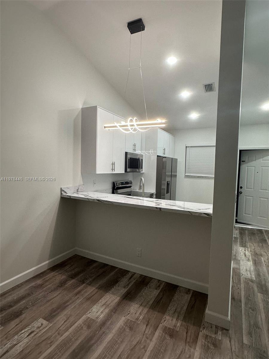 Listing photo 3 for 11441-11447 NW 45th Street Unit#11443, Coral Springs, FL, 33065