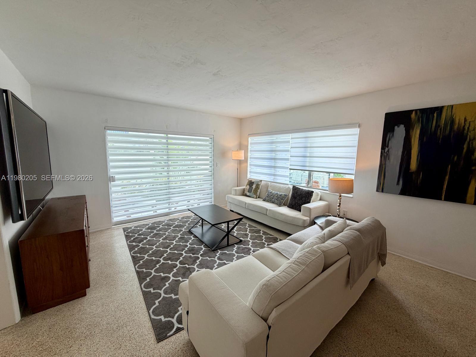 Listing photo 4 for 1135 101st St Unit#3, Bay Harbor Islands, FL, 33154