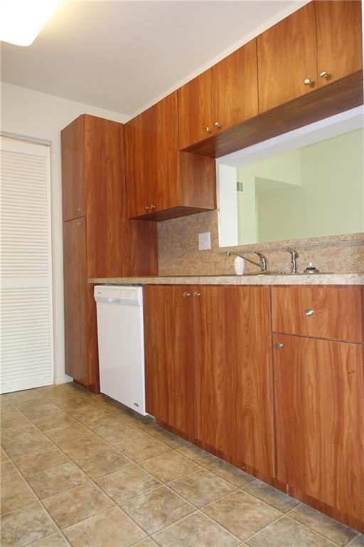 Rental in Sunrise, FL
