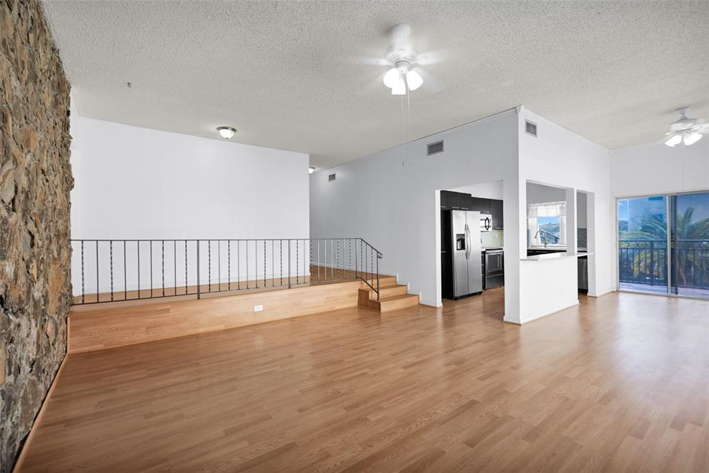 Listing photo 2 for 4850 SW 63rd Terrace Unit#332, Davie, FL, 33314