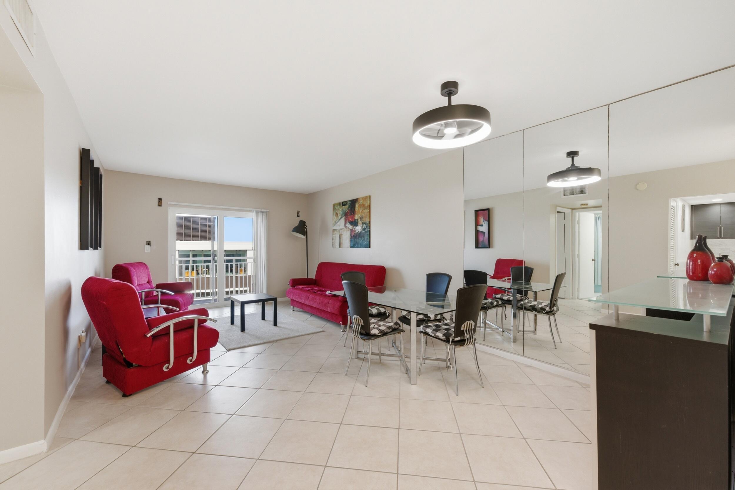 Listing photo 4 for 200 S Birch Road Unit#605, Fort Lauderdale, FL, 33316