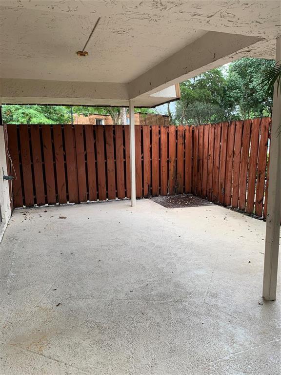 Rental in Davie, FL