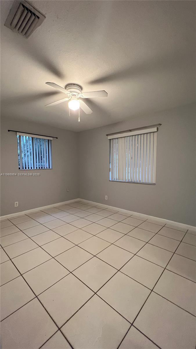 Listing photo 2 for 5048 SW 92nd Ter Unit#5048, Cooper City, FL, 33328