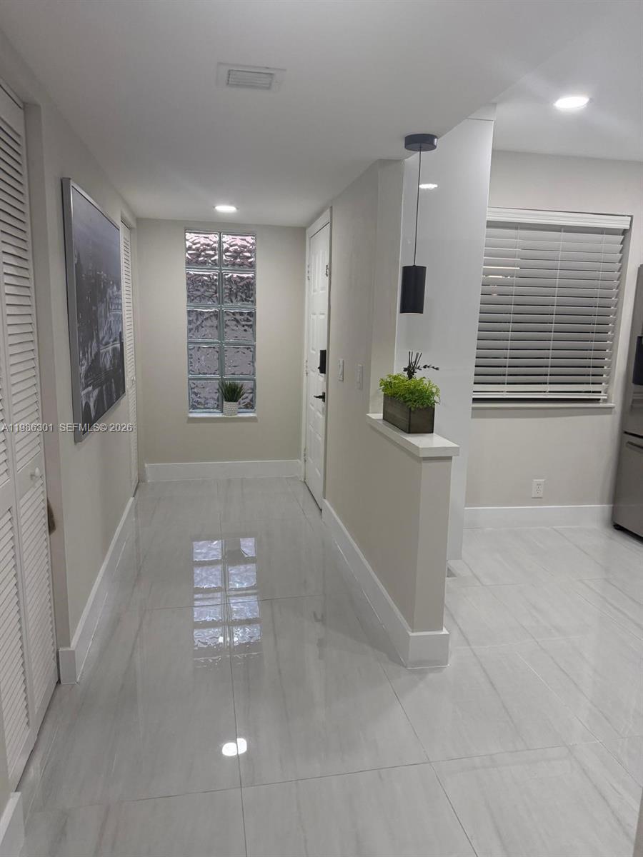 Rental in Weston, FL
