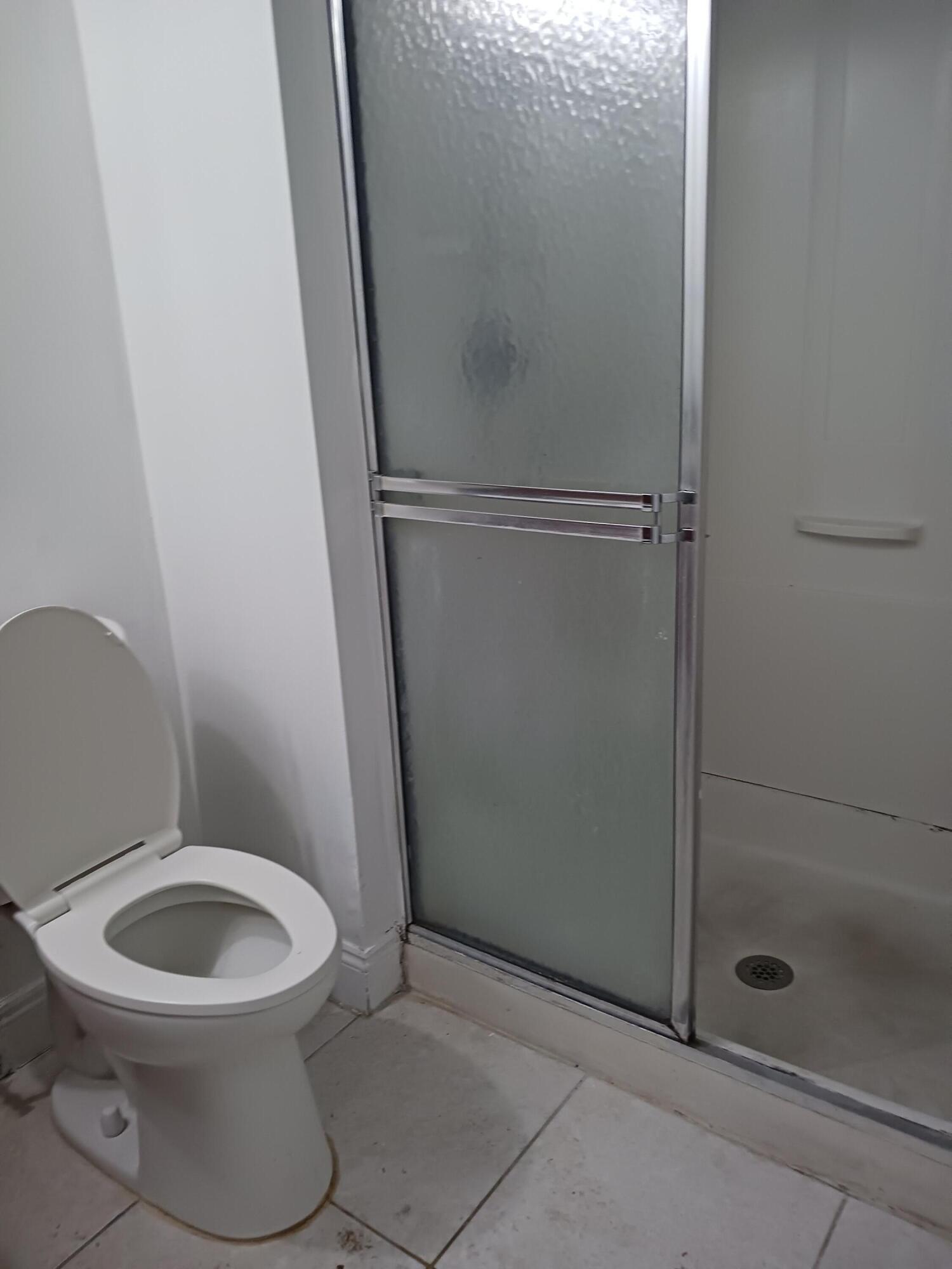 Listing photo 2 for 3187 Coral Lake Unit#3187, Coral Springs, FL, 33065