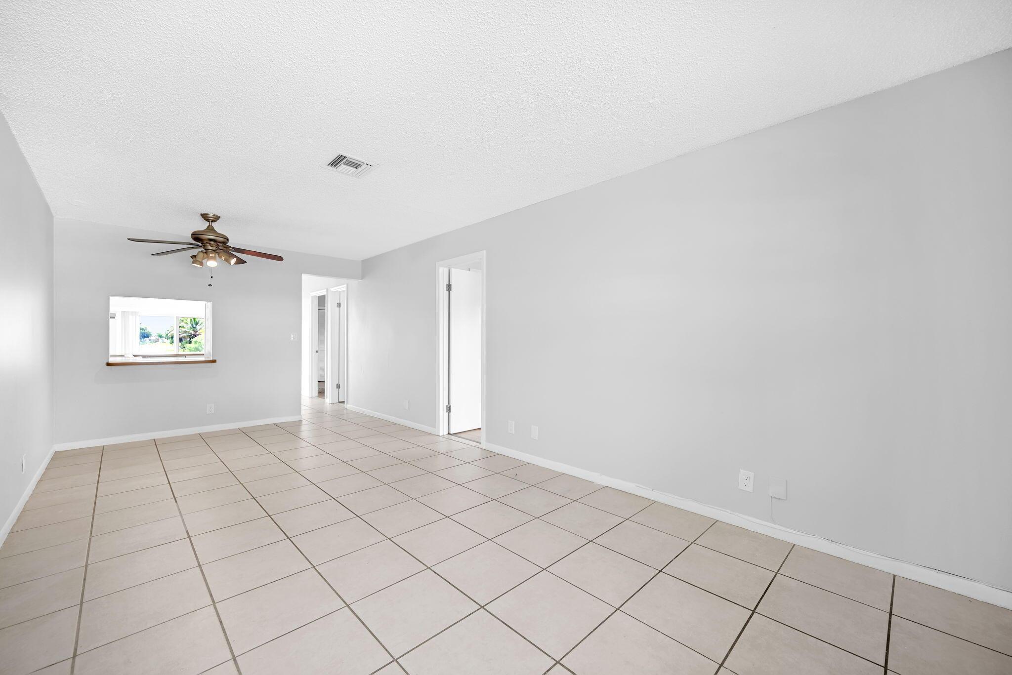 Listing photo 2 for 6542 NW 24th Court Unit#W, Margate, FL, 33063