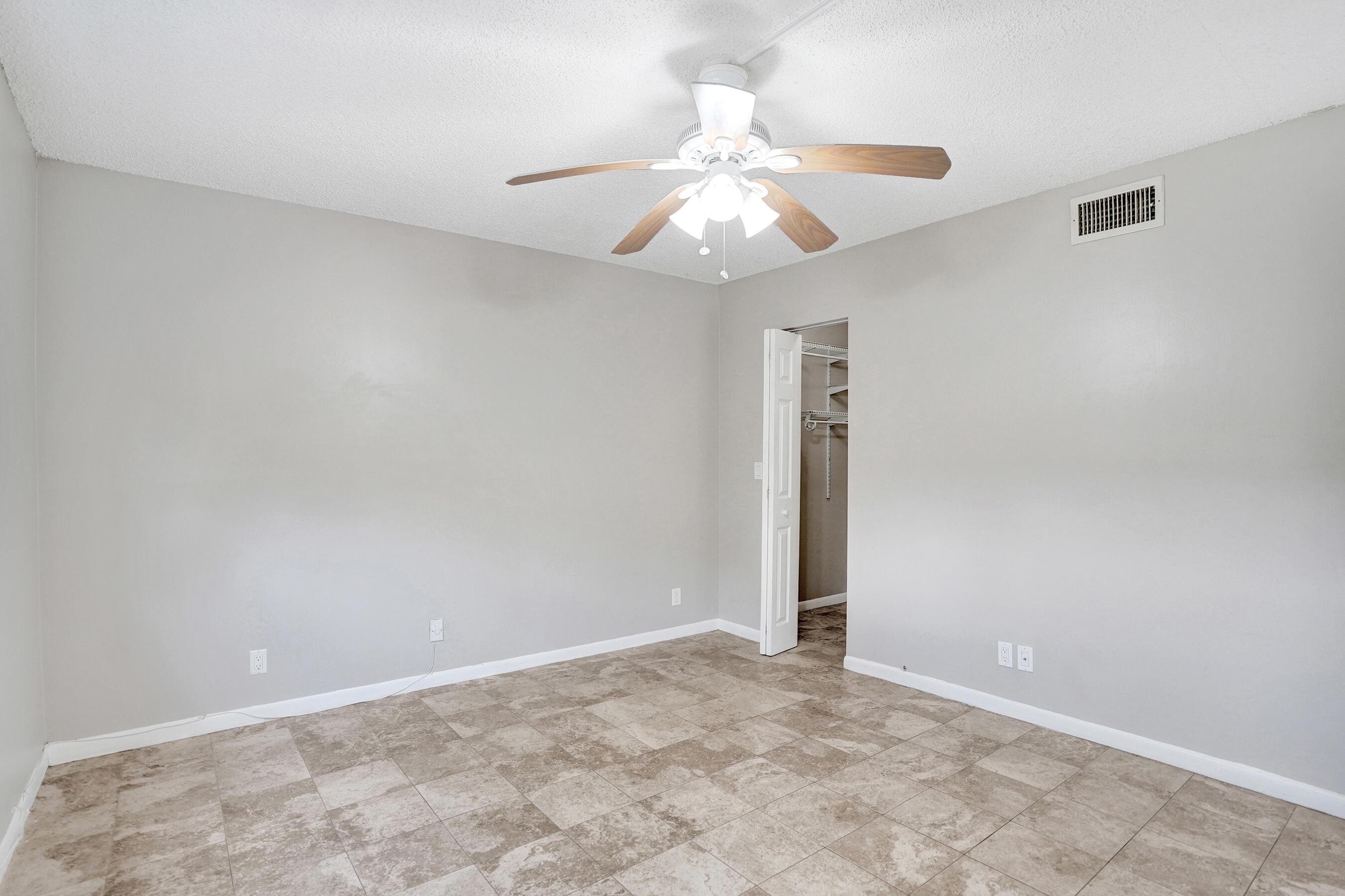 Rental in Coral Springs, FL
