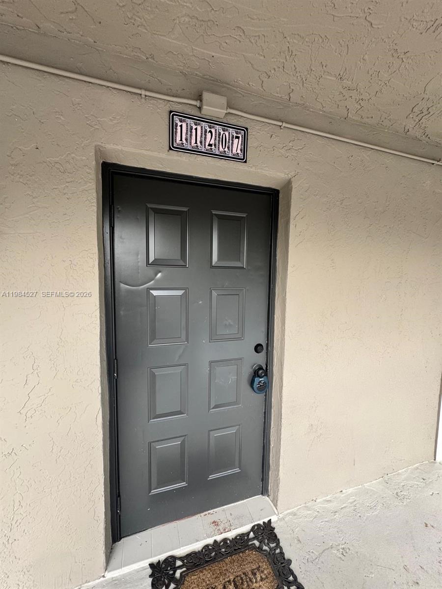 Listing photo 5 for 11207 Royal Palm Blvd Unit#11207, Coral Springs, FL, 33065