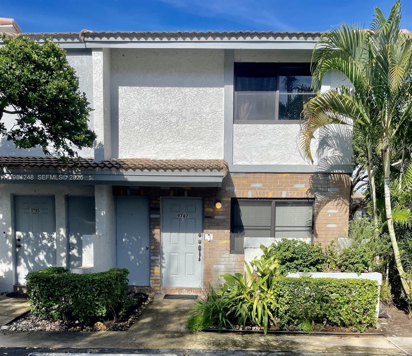 Listing photo 3 for 9787 Riverside Dr Unit#62-4, Coral Springs, FL, 33071