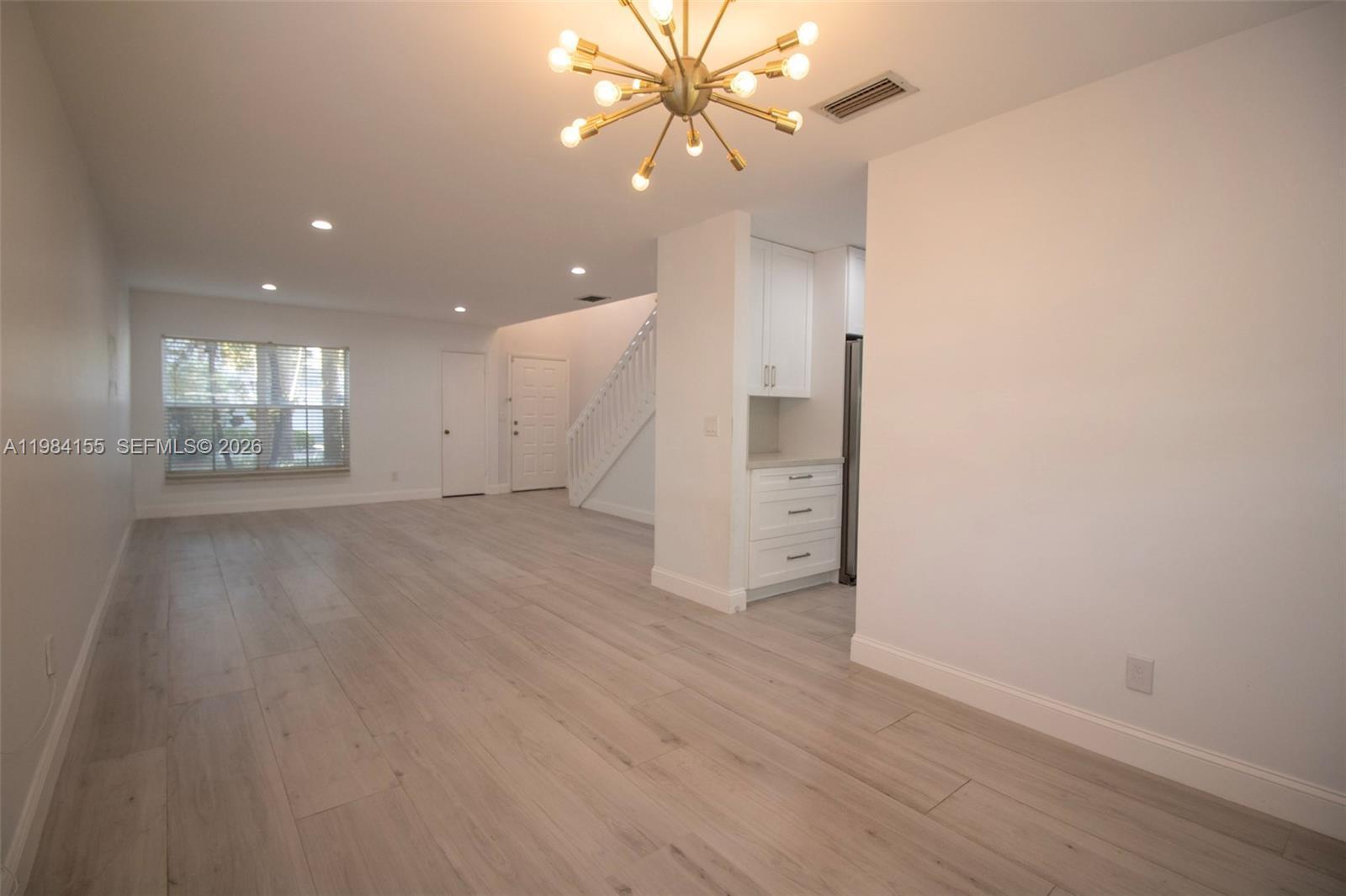 Rental in Davie, FL
