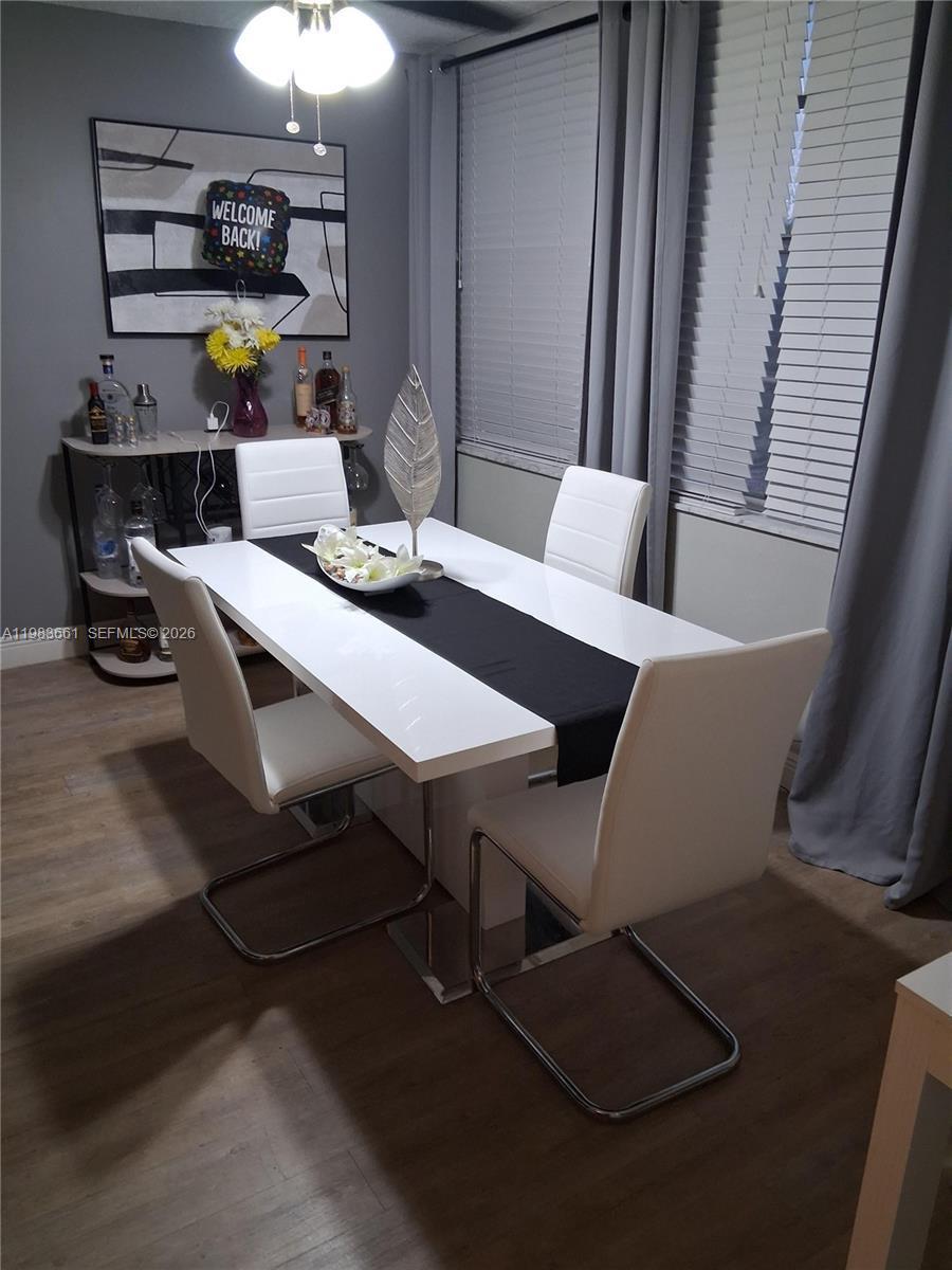 Rental in Davie, FL