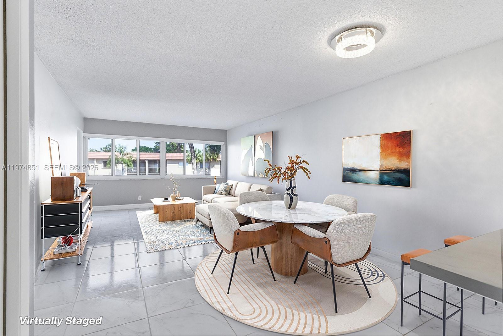 Listing photo 3 for 140 Lakeview Dr Unit#203, Weston, FL, 33326
