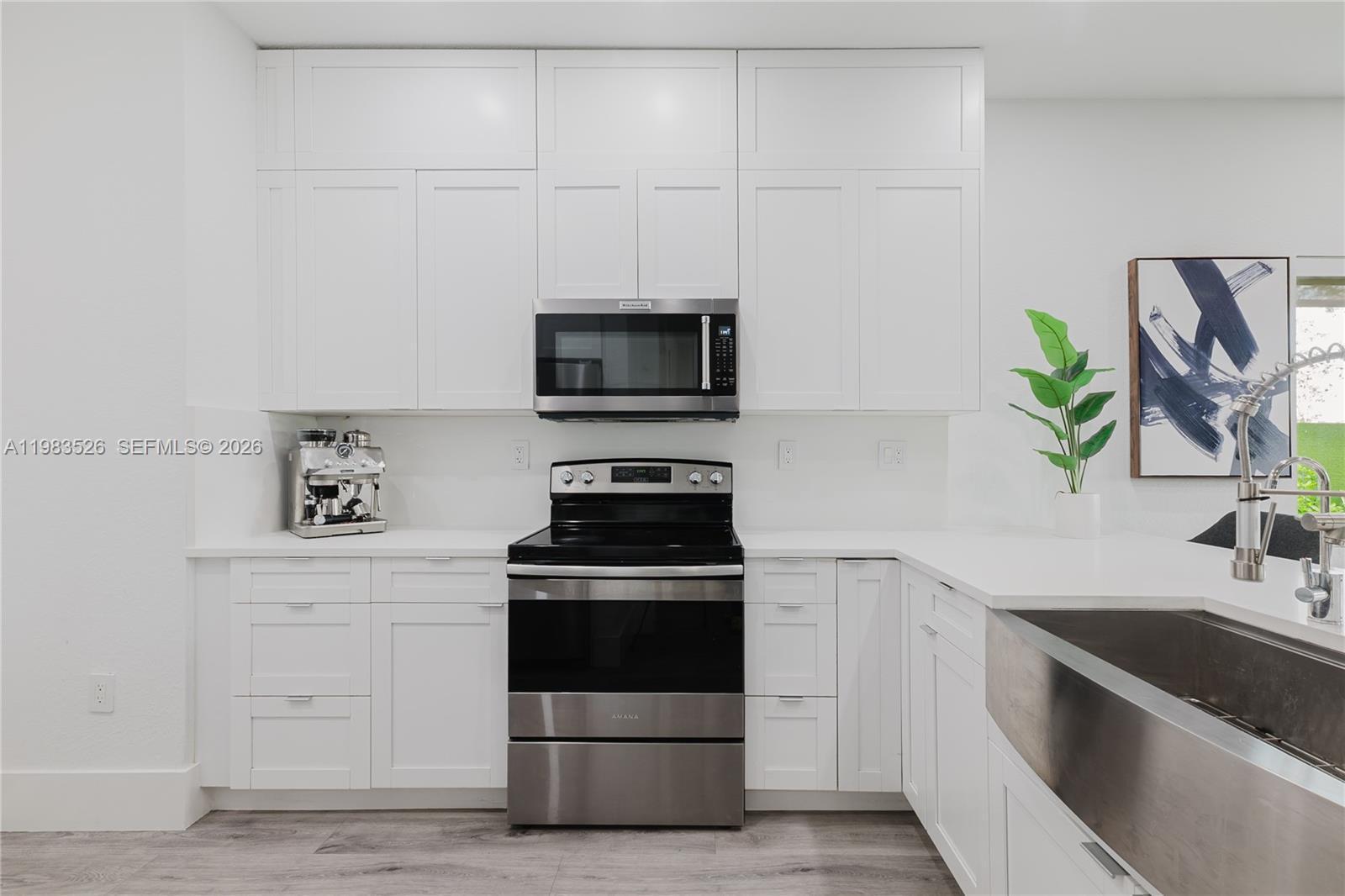 Listing photo 2 for 12735 SW 49th Ct Unit#12735, Miramar, FL, 33027