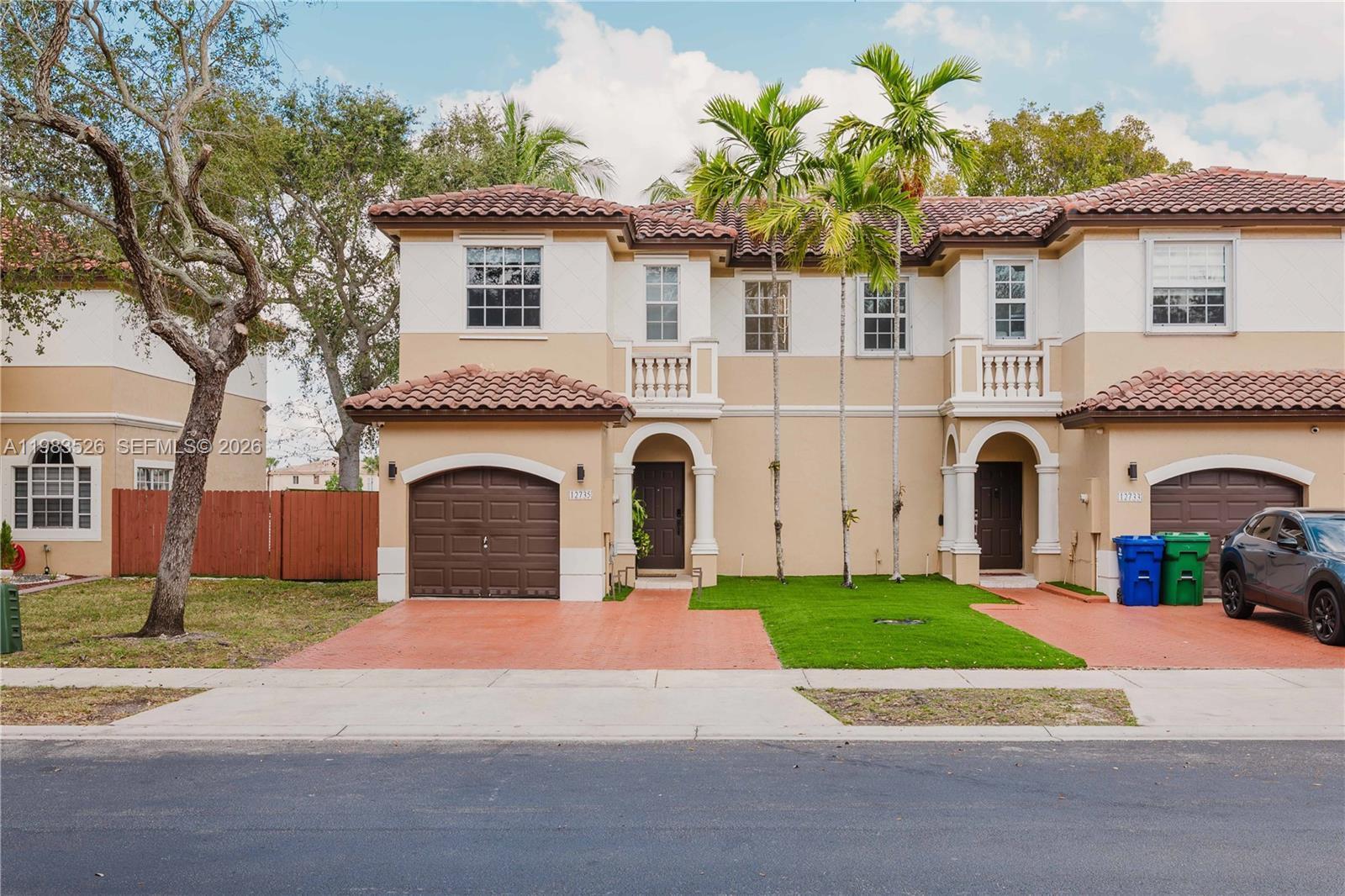 Listing photo 4 for 12735 SW 49th Ct Unit#12735, Miramar, FL, 33027