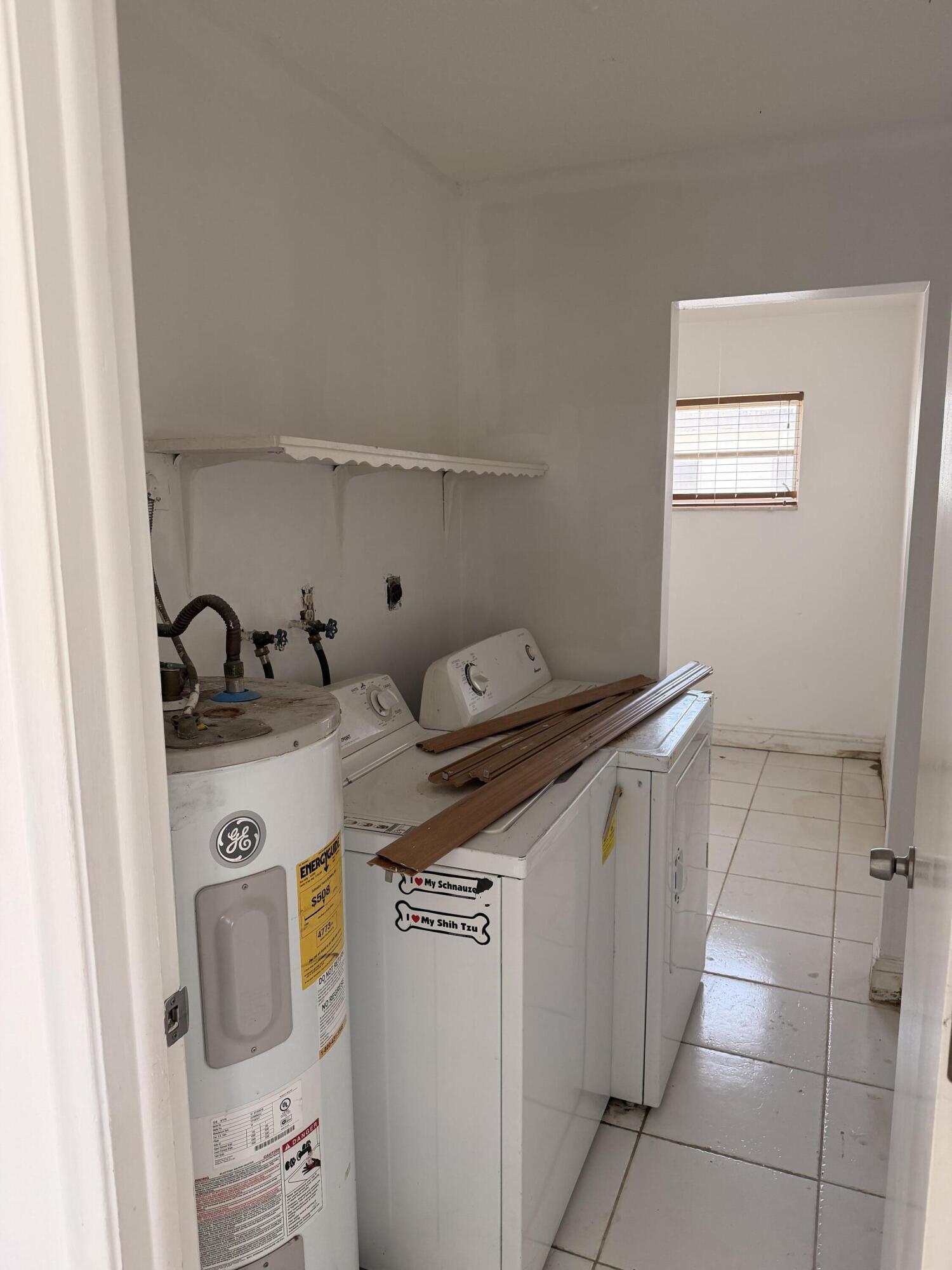 Listing photo 6 for 7421-7425 NW 15th Street, Plantation, FL, 33313