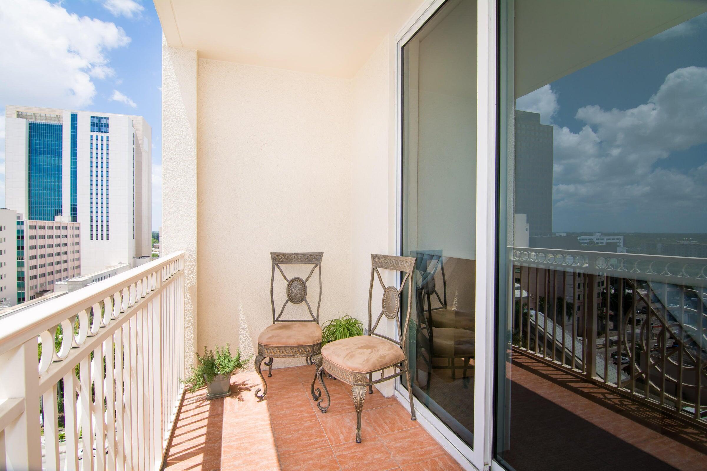 Listing photo 6 for 511 SE 5th Avenue Unit#1111, Fort Lauderdale, FL, 33301