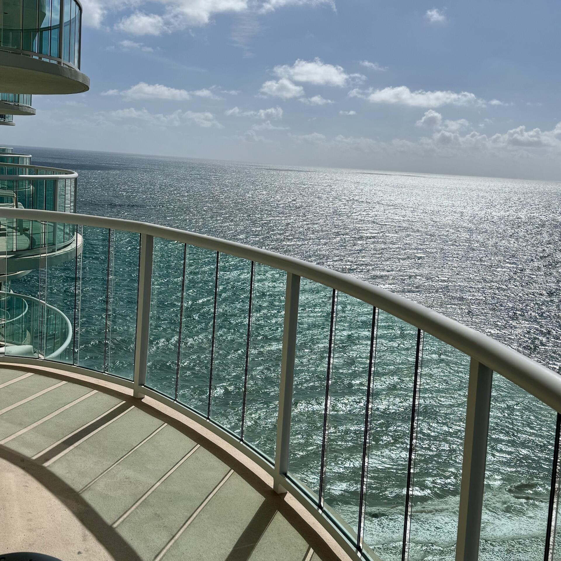 Listing photo 3 for 3400 Galt Ocean Drive Unit#2108s, Fort Lauderdale, FL, 33308