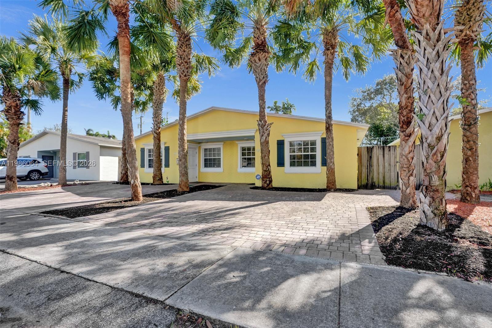 Listing photo 3 for 902 Mandarin Isle Unit#2, Fort Lauderdale, FL, 33315