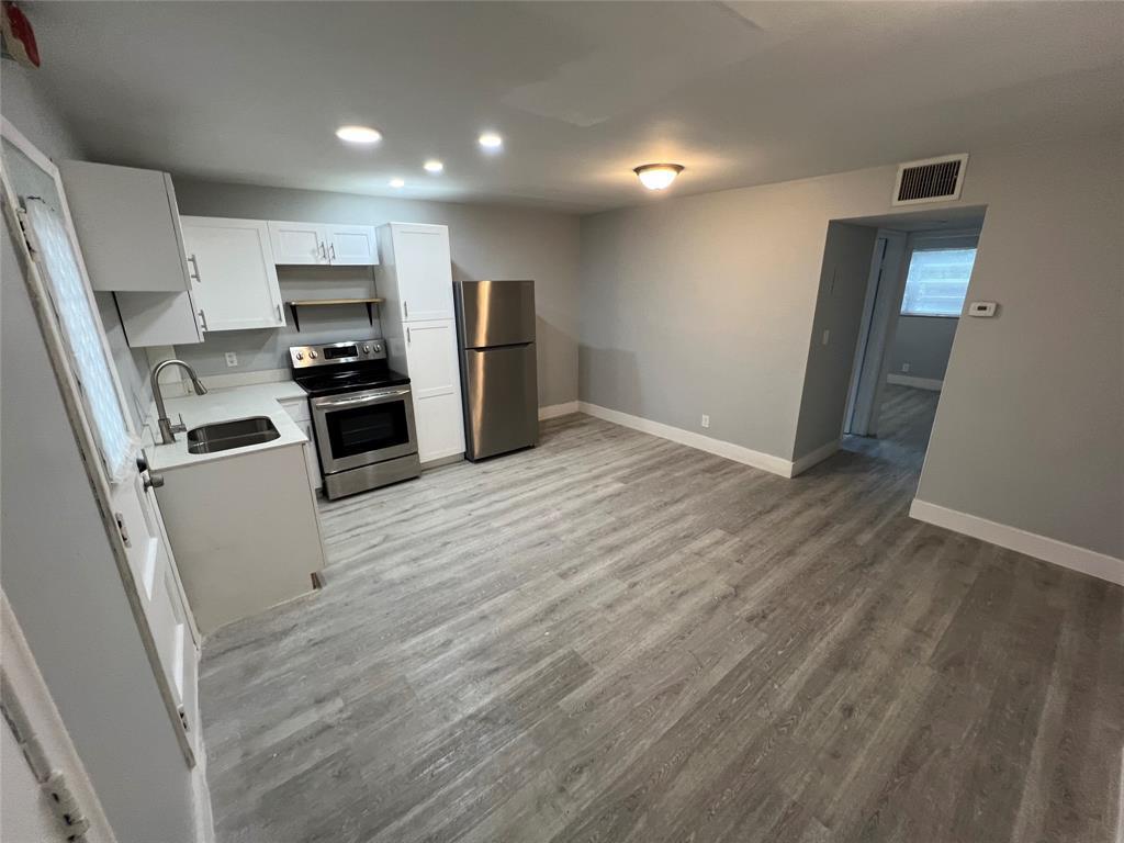 Listing photo 2 for 6840 Pembroke Road, Pembroke Pines, FL, 33023