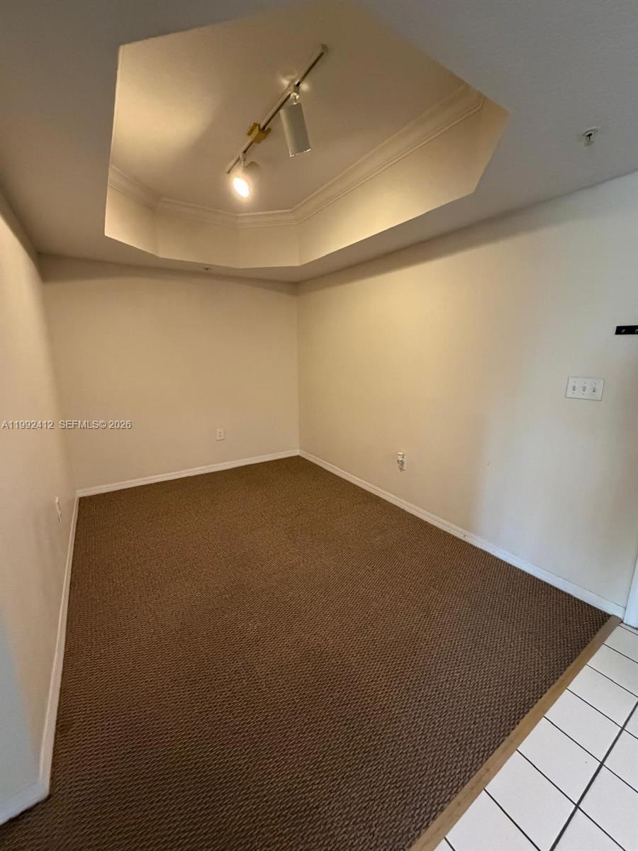 Listing photo 4 for 200 SW 117th Ter Unit#10208, Pembroke Pines, FL, 33025