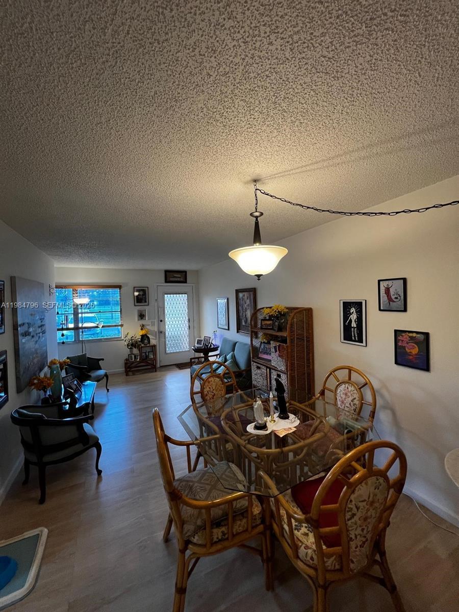 Listing photo 2 for 1551 SW 135th Ter Unit#111G, Pembroke Pines, FL, 33027