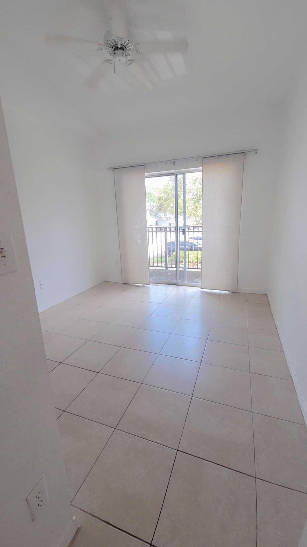 Rental in Sunrise, FL