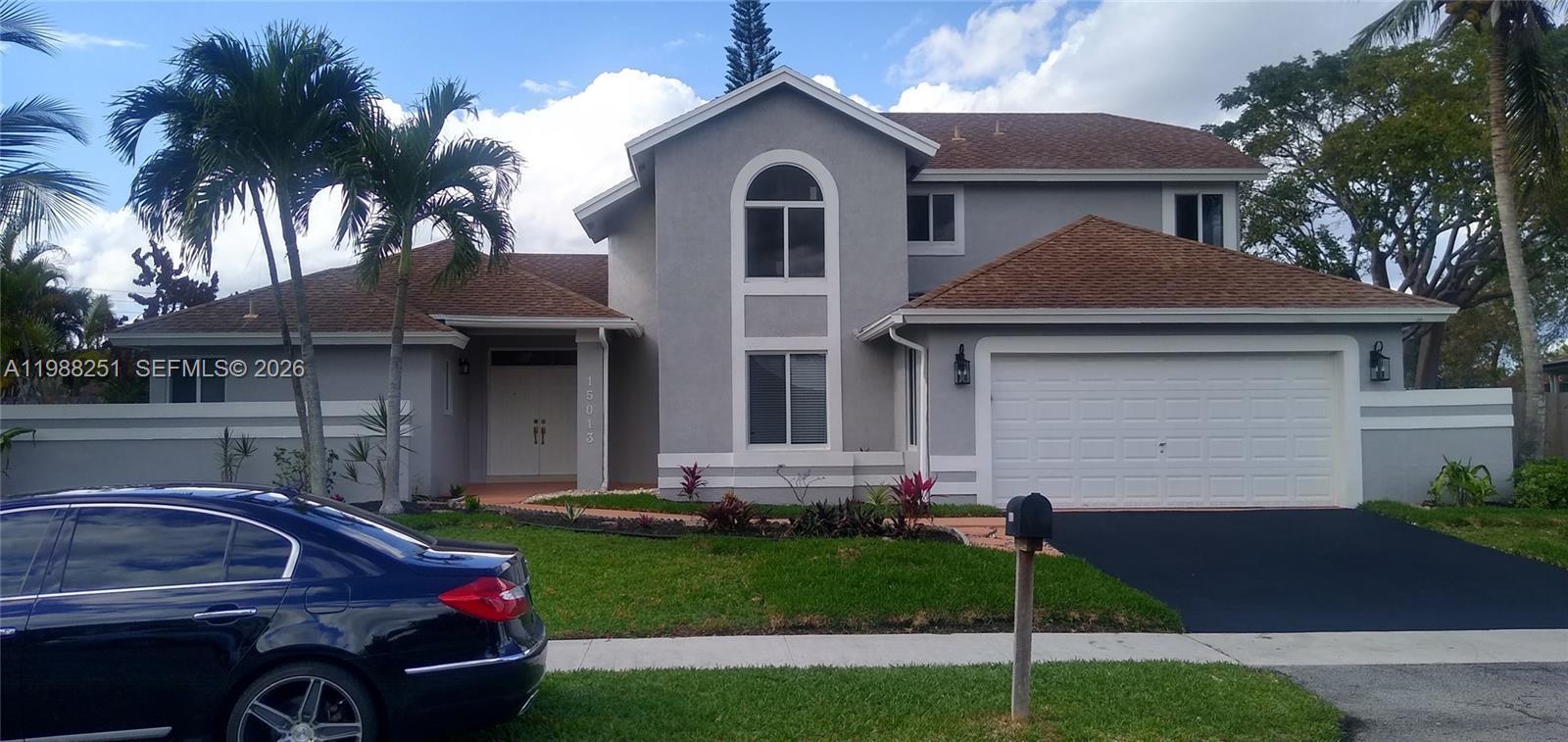 Listing photo 3 for 15013 SW 10th St, Sunrise, FL, 33326