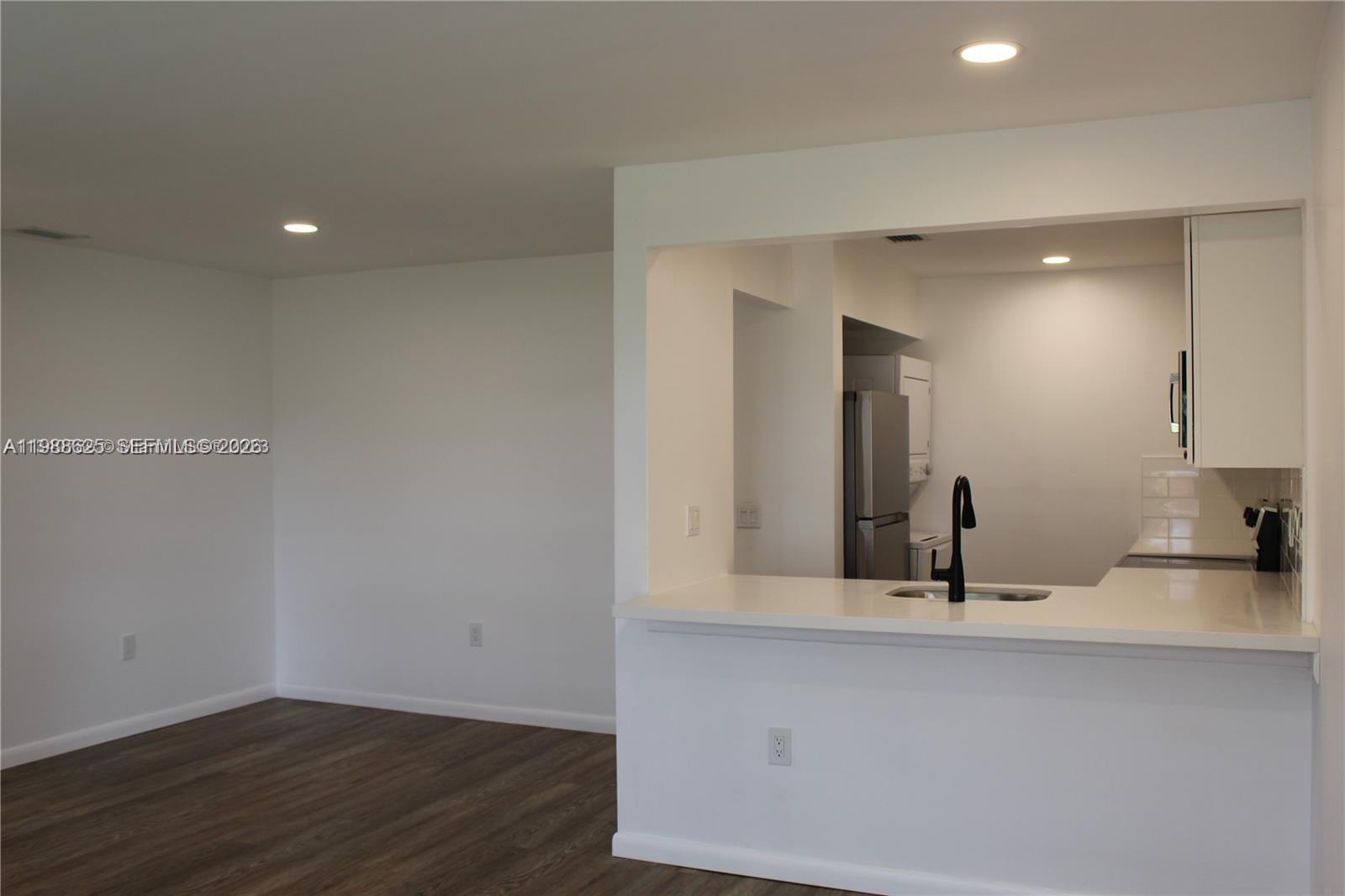 Rental in Pembroke Pines, FL