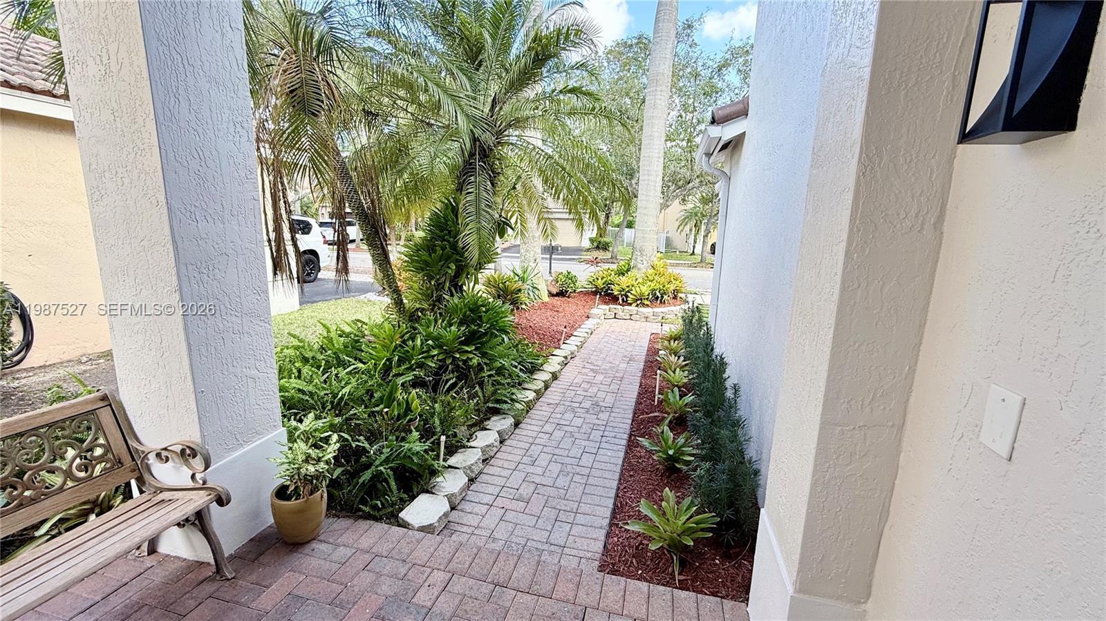 Rental in Weston, FL