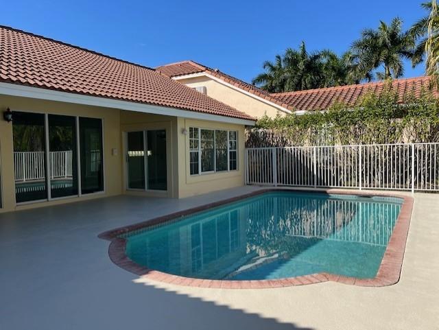 Listing photo 4 for 517 Spinnaker, Weston, FL, 33326