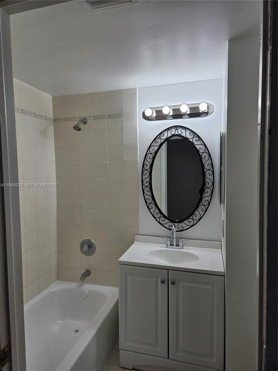 Rental in Sunrise, FL