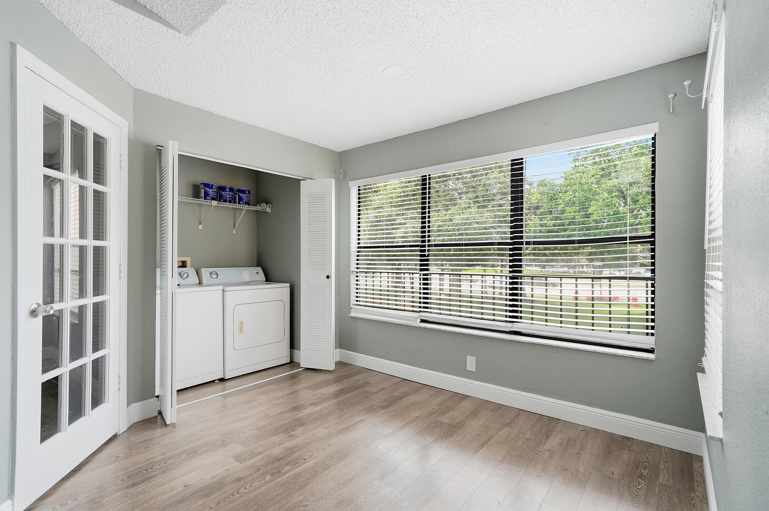 Listing photo 4 for 2900 S University Drive Drive Unit#9204, Davie, FL, 33328