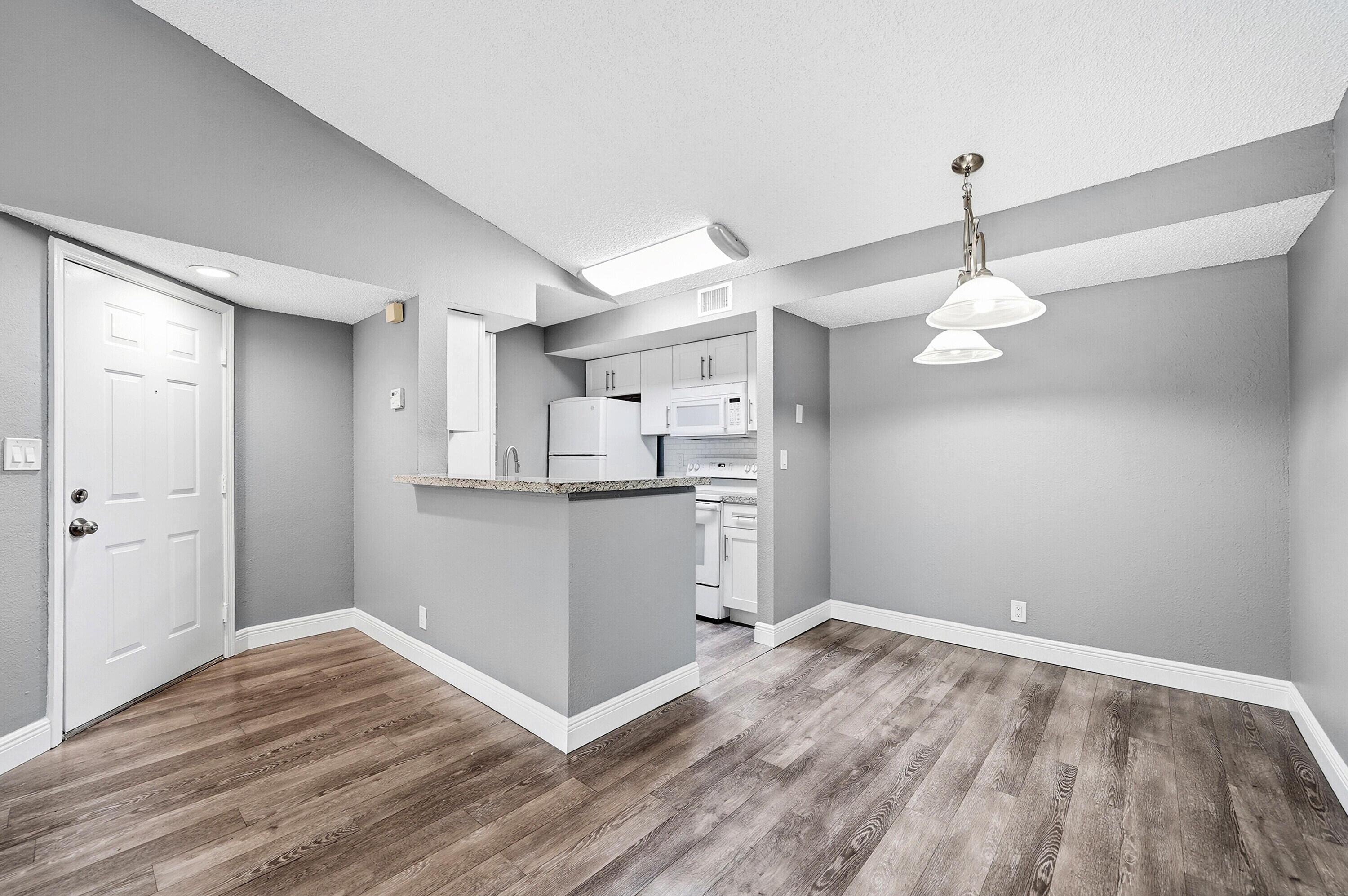 Listing photo 5 for 2900 S University Drive Drive Unit#9204, Davie, FL, 33328