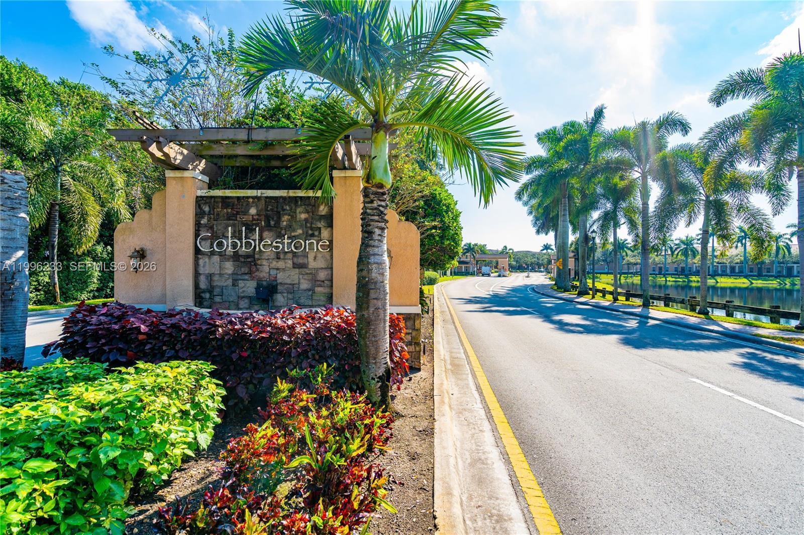 Listing photo 3 for 14749 SW 9th St Unit#3110, Pembroke Pines, FL, 33027