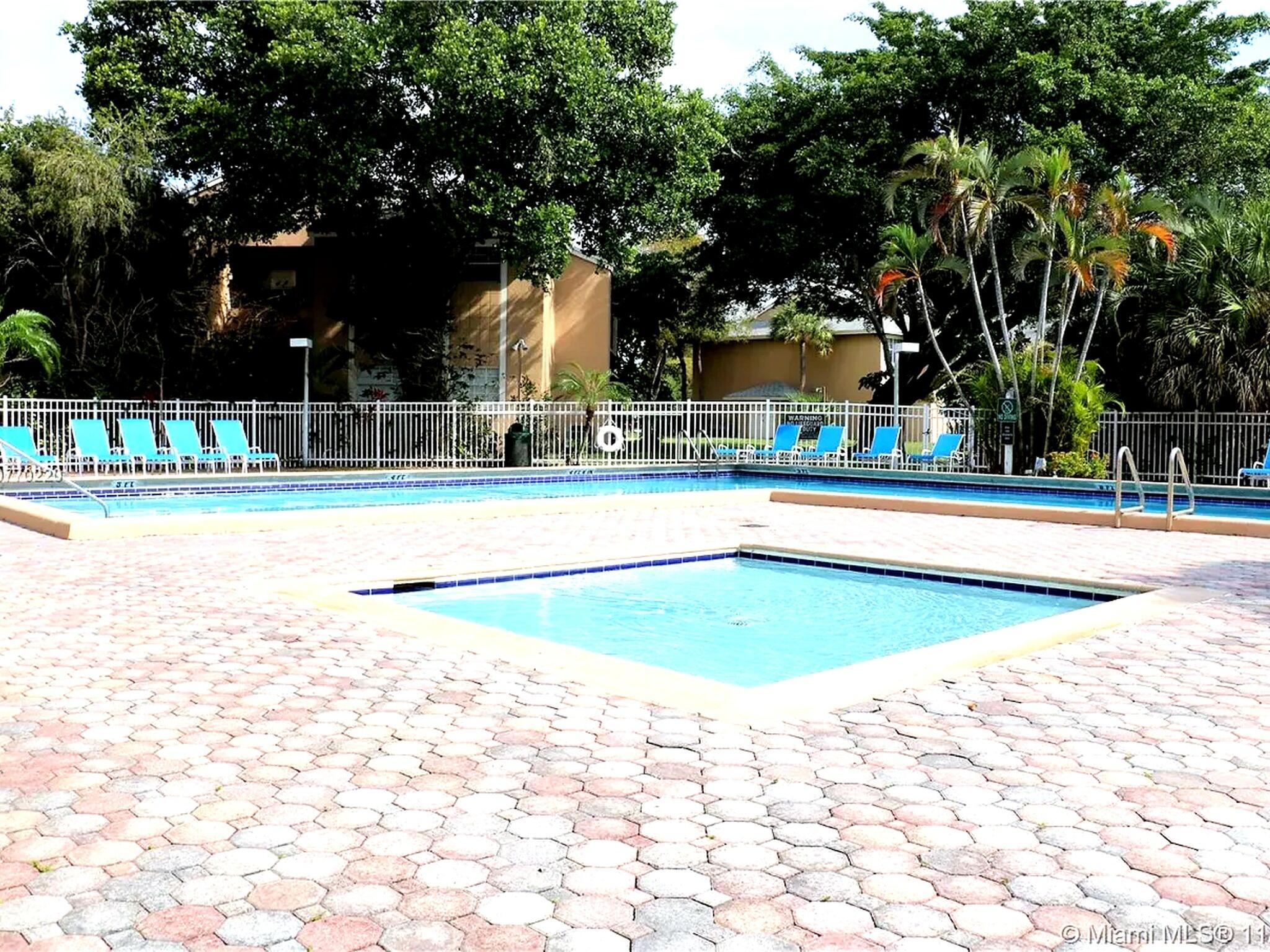 Rental in Pembroke Pines, FL