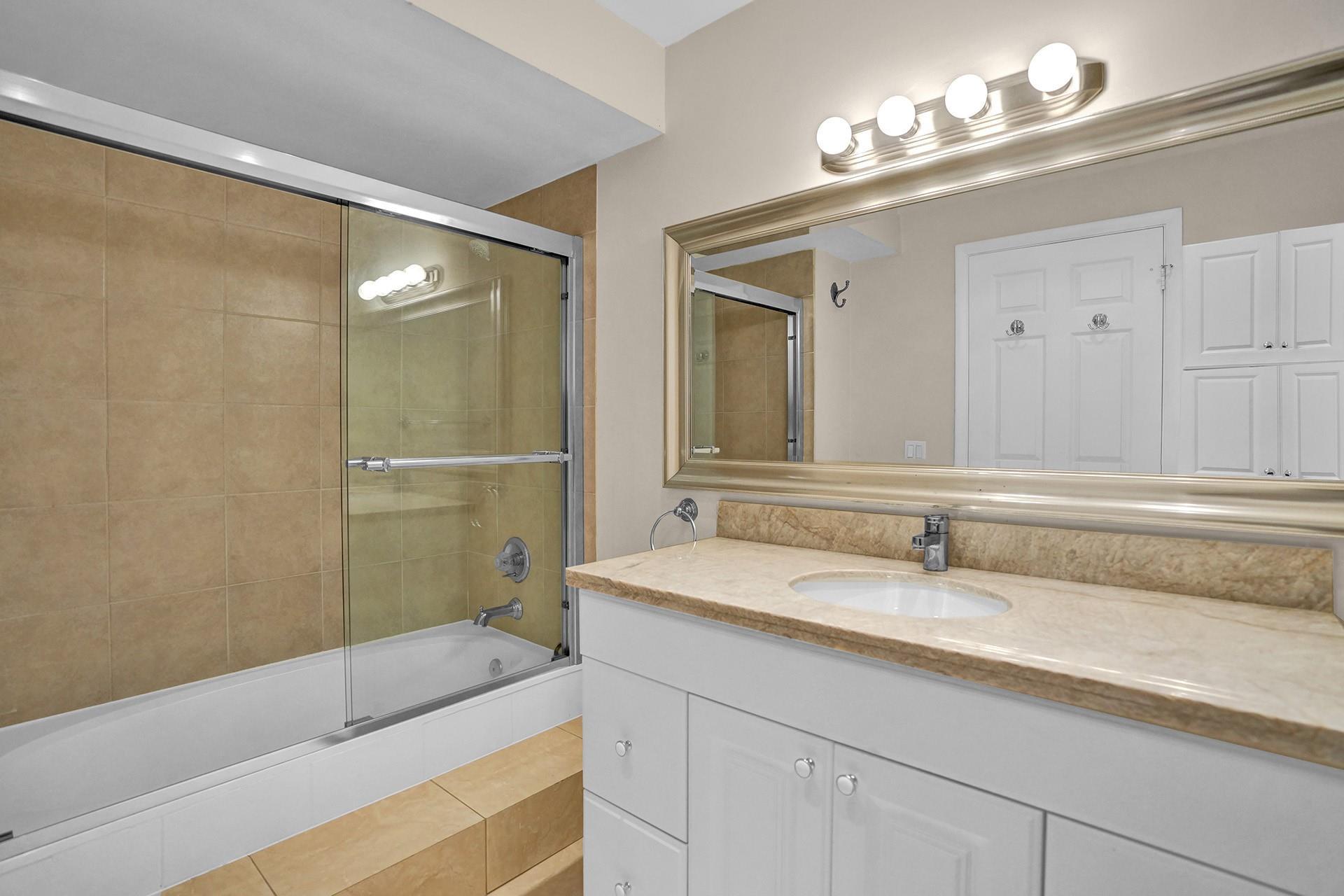Rental in Weston, FL