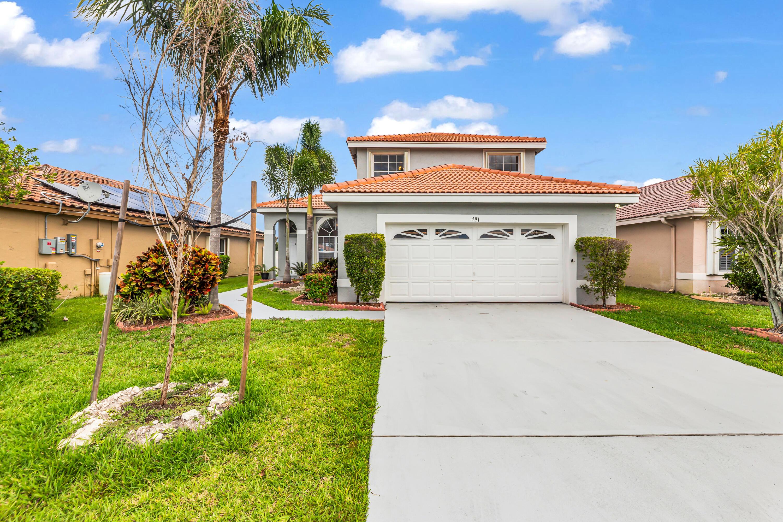 Listing photo 3 for 491 SW 182nd Way Way, Pembroke Pines, FL, 33029