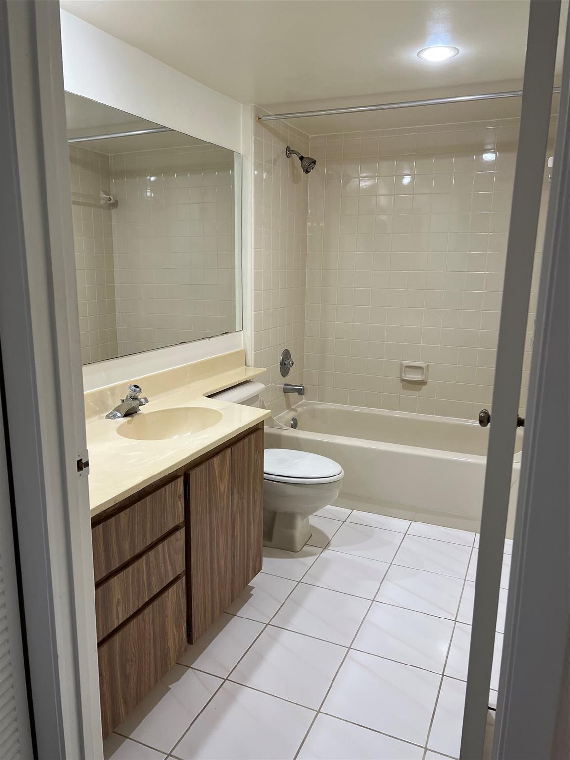 Rental in Davie, FL
