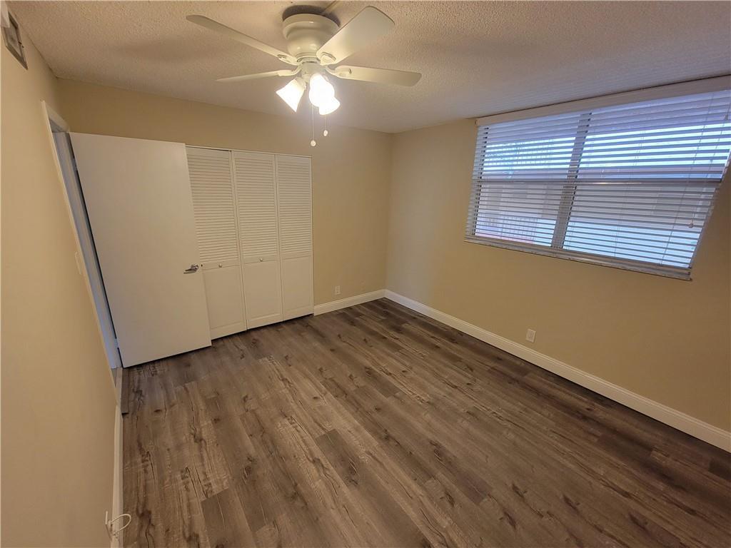 Listing photo 6 for 404 NW 68th Avenue Avenue Unit#316, Plantation, FL, 33317
