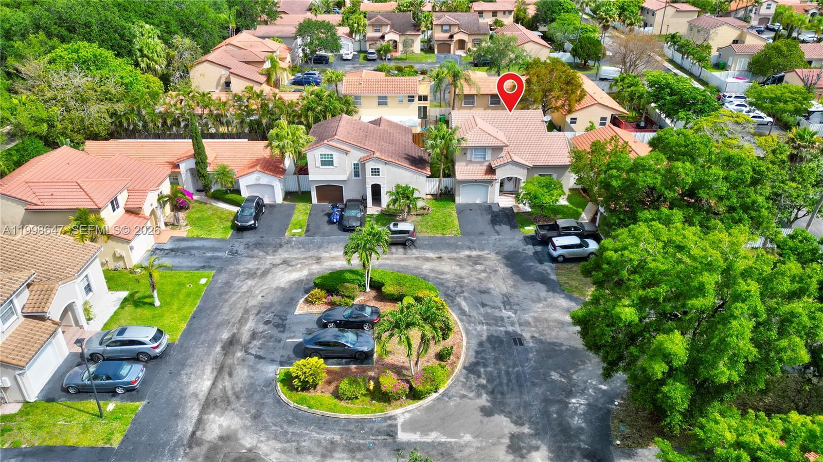 Listing photo 2 for 1237 NW 125th Ter, Sunrise, FL, 33323