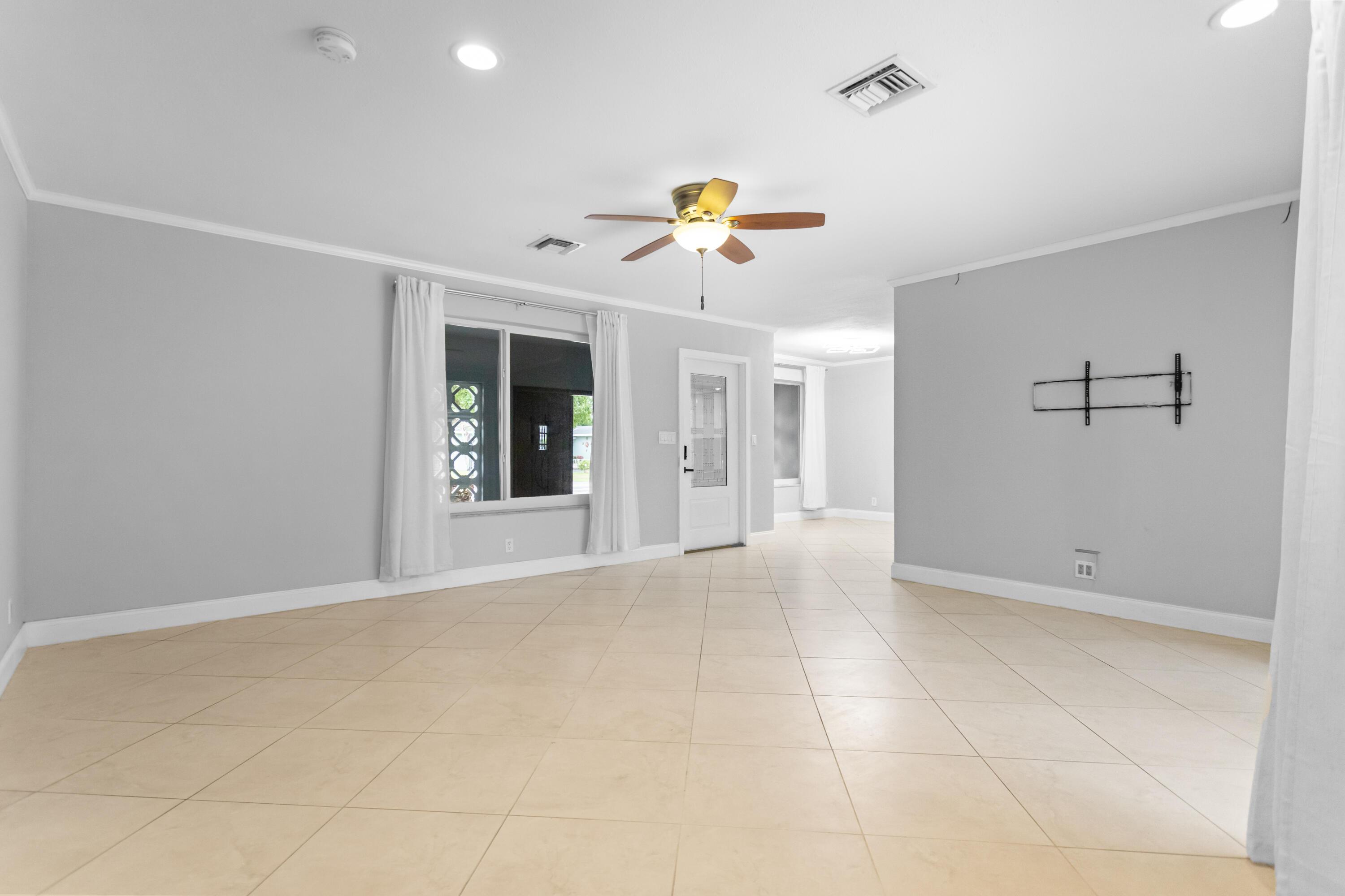 Rental in Plantation, FL