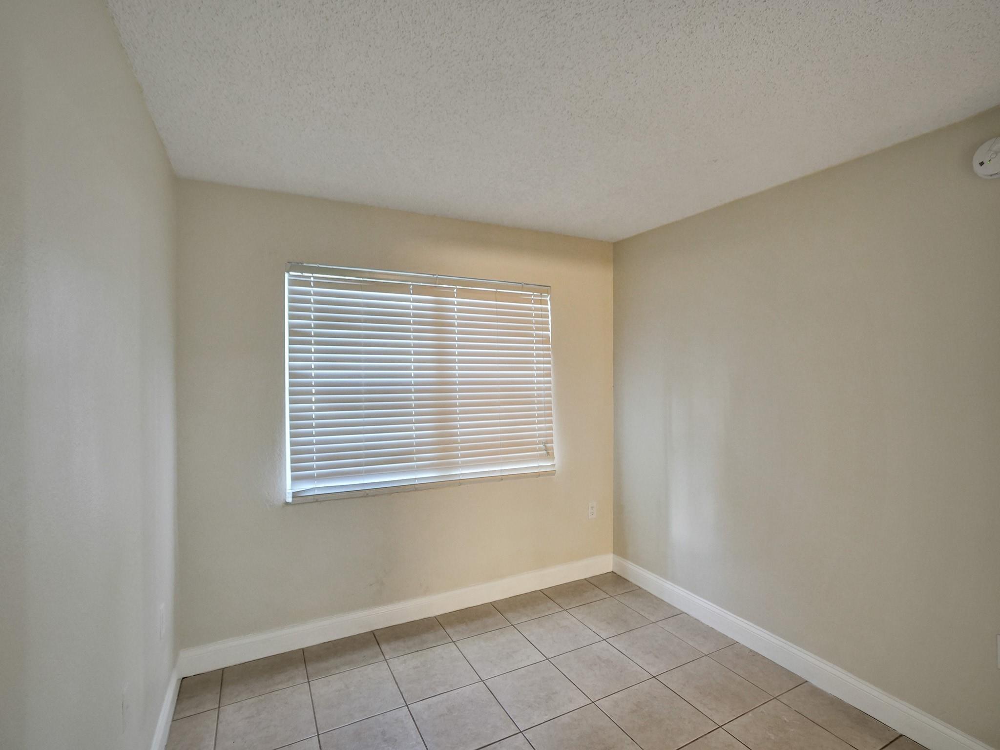 Rental in Sunrise, FL